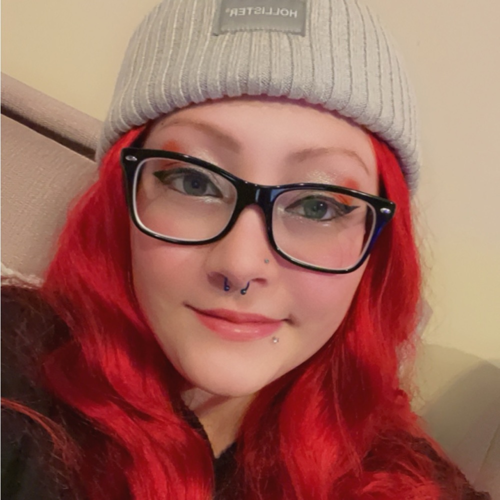 Meet your Posher, Brittney